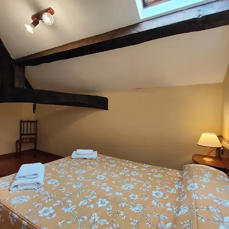 La Montanesa Posada De Llanes