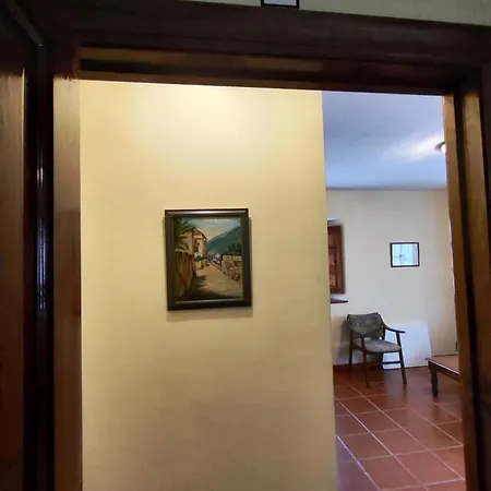 La Montanesa Apartment *