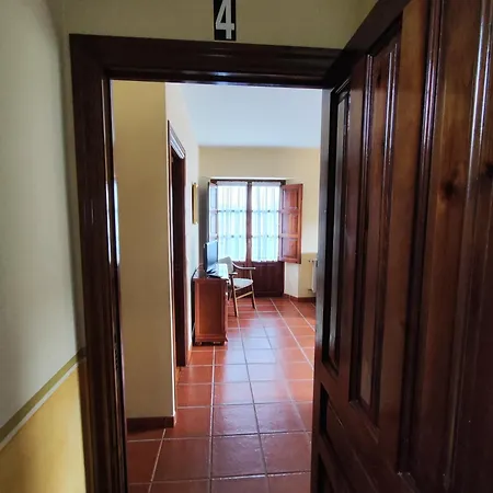 La Montanesa Apartment *