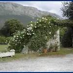La Montanesa Posada De Llanes