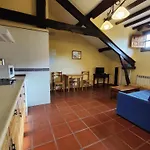 La Montanesa Posada De Llanes