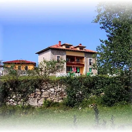 Apartamento La Montañesa *