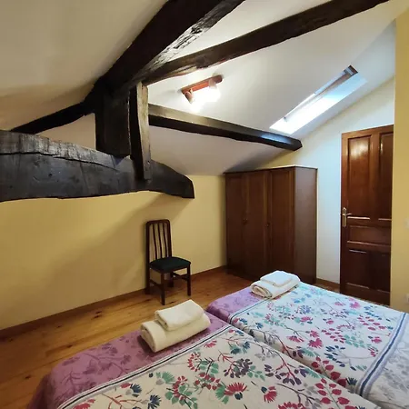 La Montañesa Apartamento Posada De Llanes